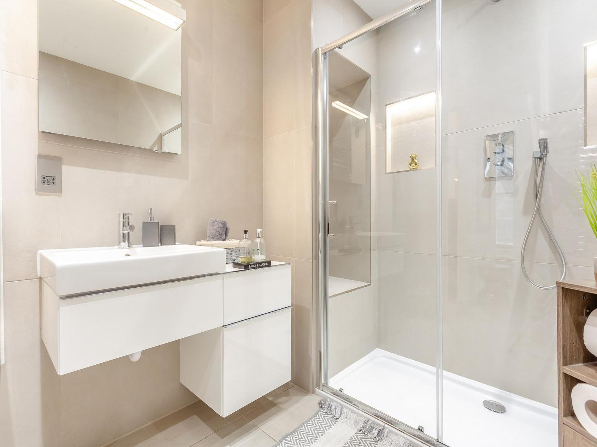 Spire View Villa Абърдийн Екстериор снимка