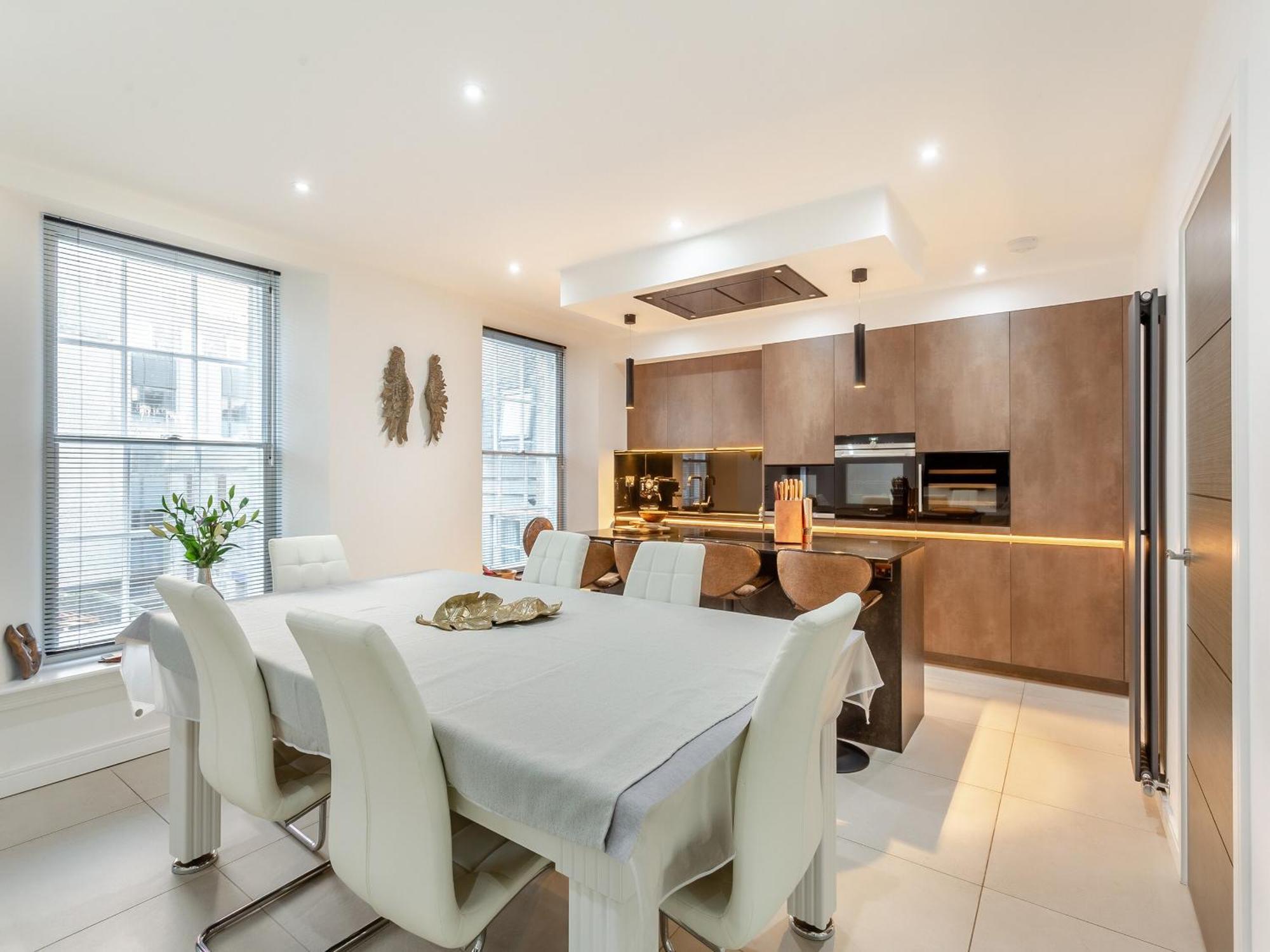 Spire View Villa Абърдийн Екстериор снимка