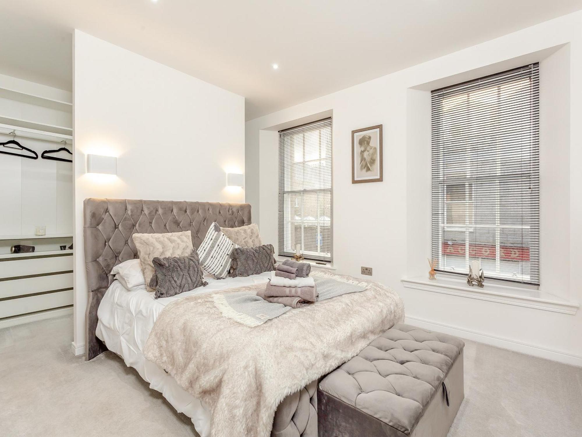 Spire View Villa Абърдийн Екстериор снимка